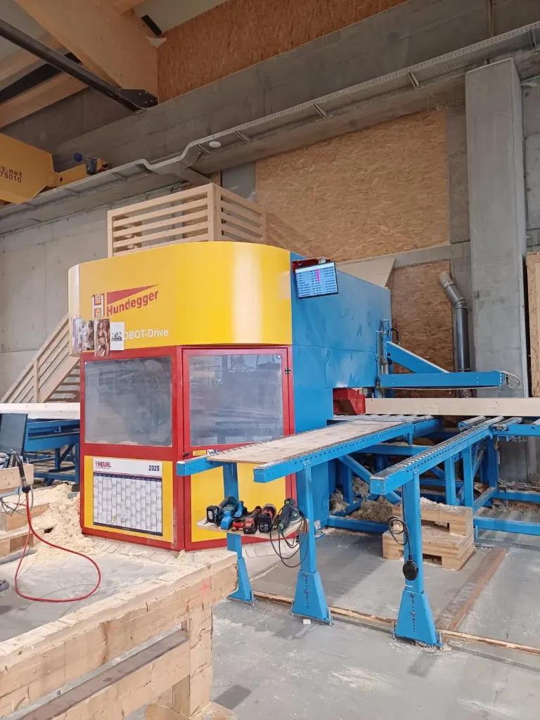 Hundegger ROBOT-Drive 1250 – Komplettanlage mit umfangreicher Ausstattung